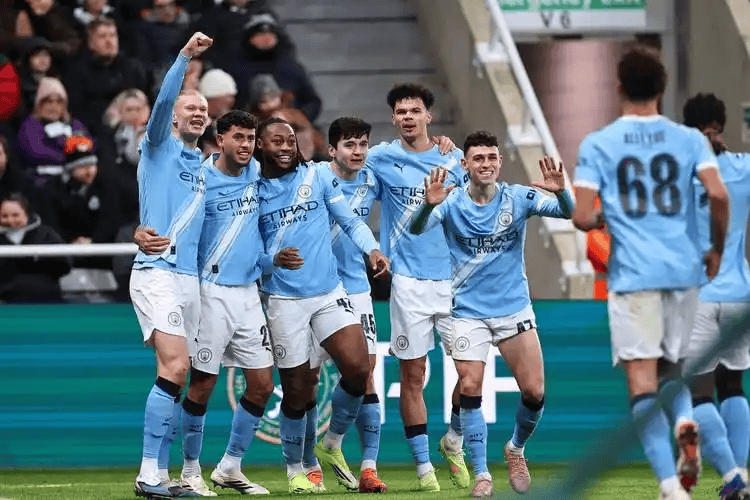 周六015德甲爆冷预警!霍芬海姆VS圣保利 欧冠冲刺VS保级续命 比分精准预判