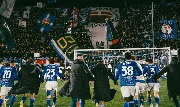 意甲黑马科莫：29轮仅用1名意大利球员，国际化阵容引领三连跳挺进欧冠